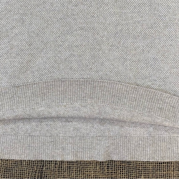 Joie Light Gray V-neck Sweater, Size S, Wool/Cashmere/Polyester, So Soft - Picture 3 of 6